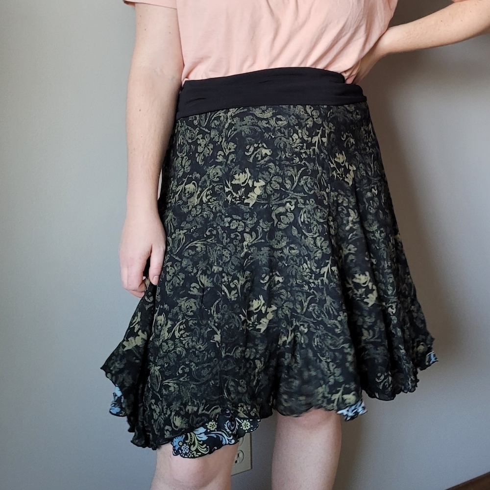 Cabi y2k black floral skirt Reversible Mini Skirt